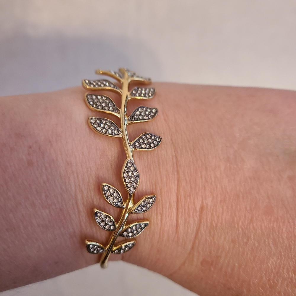 Stella & Dot Ivie Bangle/Cuff Bracelet